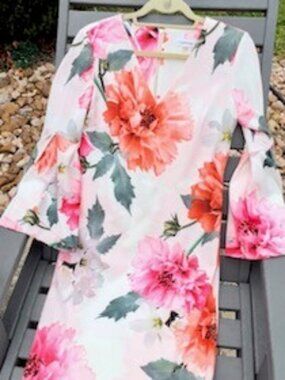 Calvin Klein Floral Bell Sleeve Sheath Dress Size 6 Pink Orange White